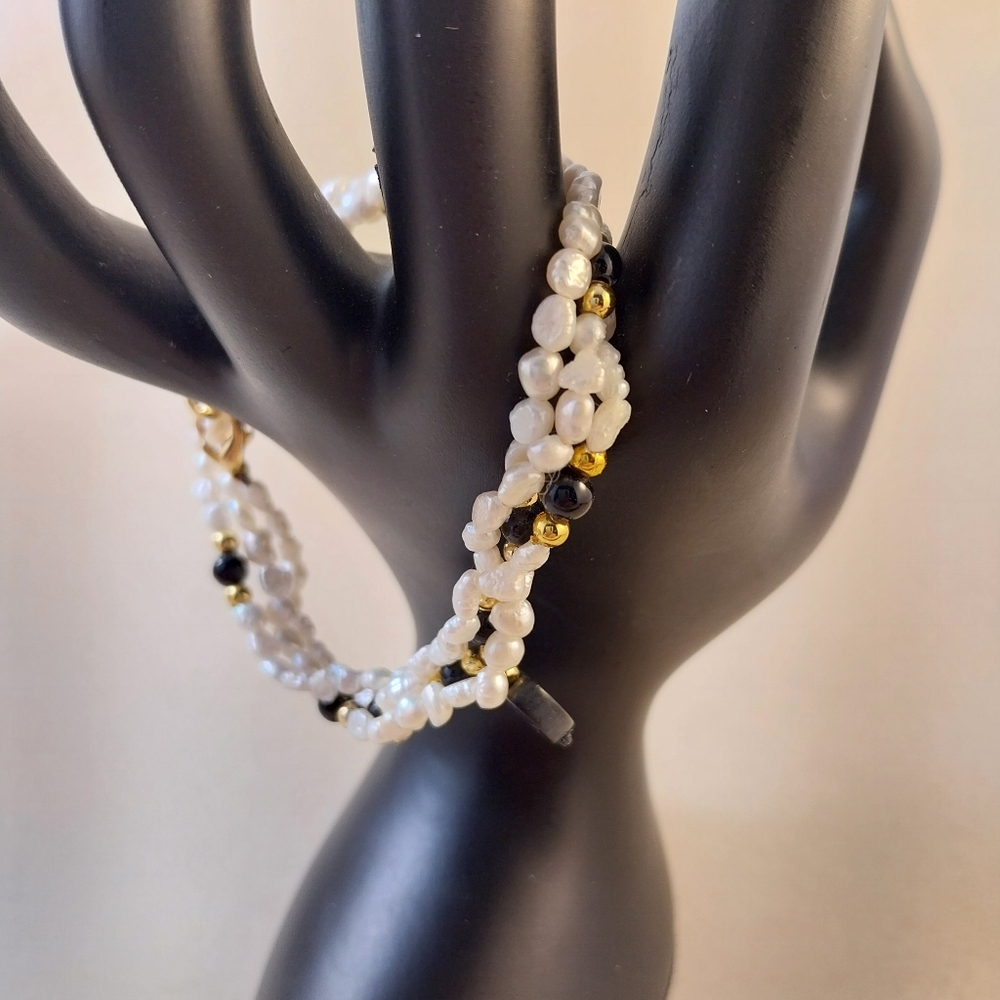 Chic Freshwater Pearl and Black Bead Bracelets with Gold Accents - Picture 9 of 10